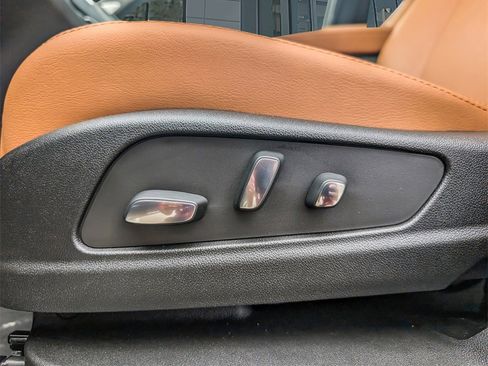 New 2025 Cadillac XT5 Premium Luxury image 12