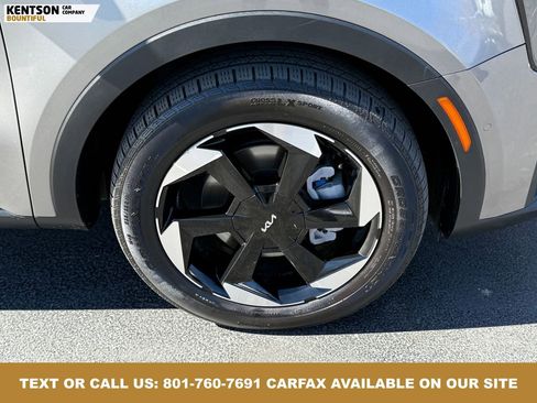 Used 2025 Kia Sorento SX Prestige image 16