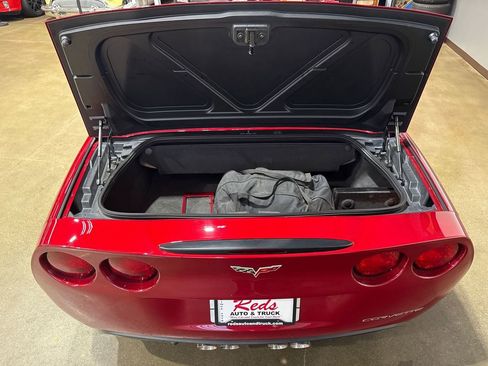 Used 2008 Chevrolet Corvette Convertible w/ Preferred Equipment Group RWD image 98