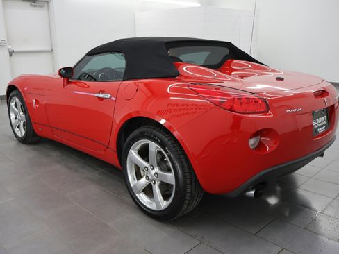 Used 2007 Pontiac Solstice GXP w/ Premium Package RWD image 44