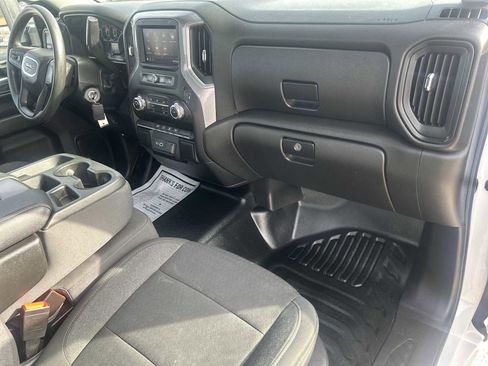 Used 2022 GMC Sierra 2500 Pro w/ Fleet Convenience Package image 24