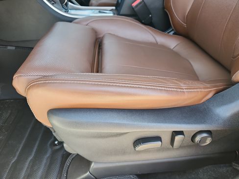 Used 2022 Subaru Ascent Touring w/ Popular Package #2A AWD/4WD image 10