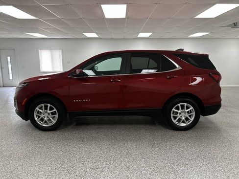 Used 2024 Chevrolet Equinox LT AWD/4WD image 5