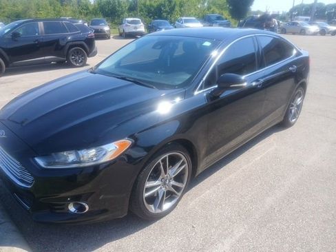 Used 2016 Ford Fusion Titanium AWD/4WD image 10