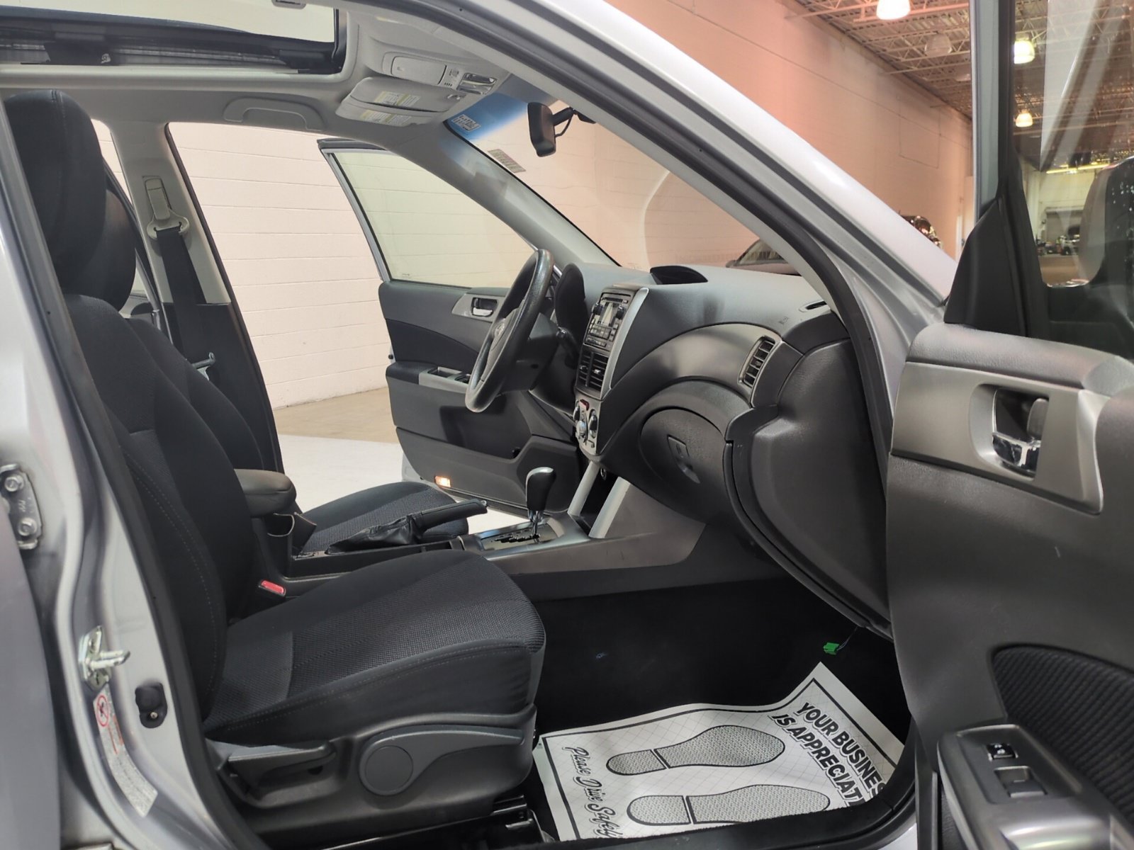Used 2012 Subaru Forester 2.5X Premium AWD/4WD image 9
