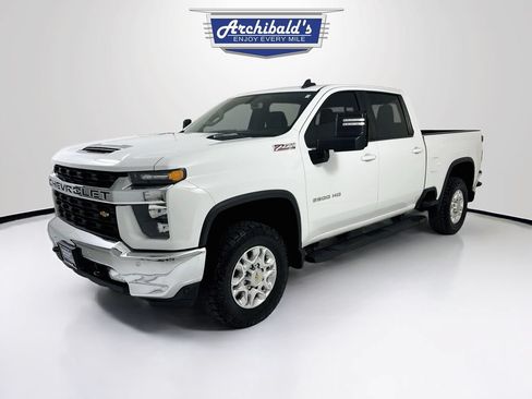 Used 2020 Chevrolet Silverado 2500 LT w/ All Star Edition AWD/4WD image 3