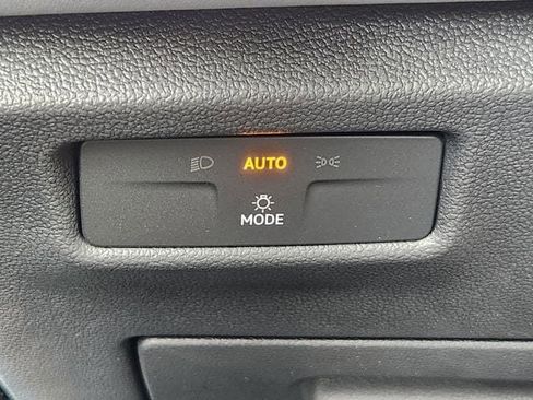 New 2026 Volkswagen Tiguan SE image 20