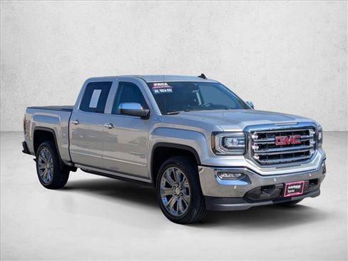 Used 2017 GMC Sierra 1500 SLT image 3