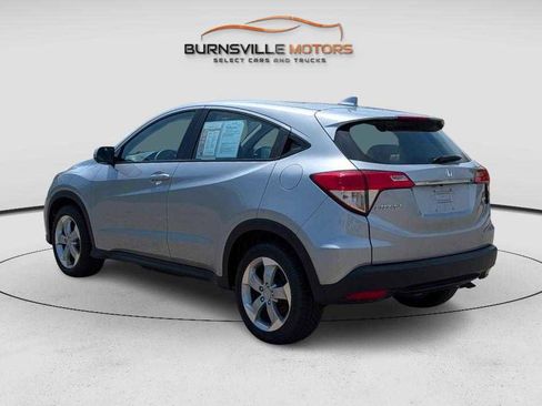 Used 2020 Honda HR-V LX image 5