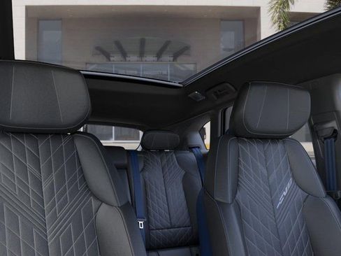 New 2026 Cadillac Optiq V AWD/4WD image 24