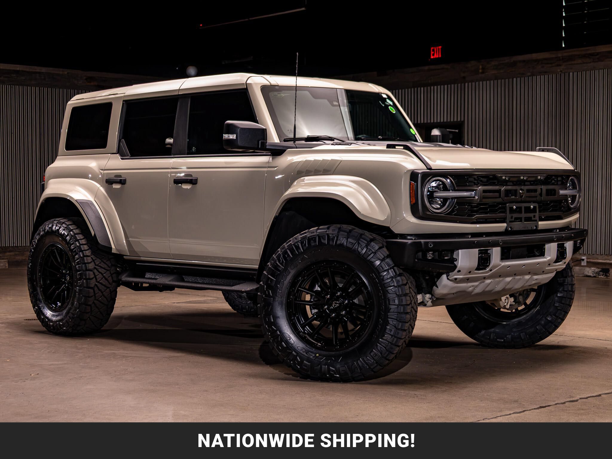 Used 2025 Ford Bronco Raptor AWD/4WD image 1