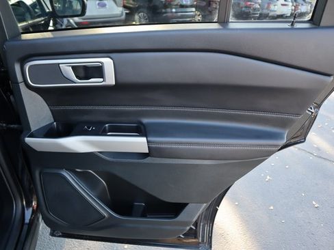 Certified 2024 Ford Explorer XLT w/ Equipment Group 202A image 21