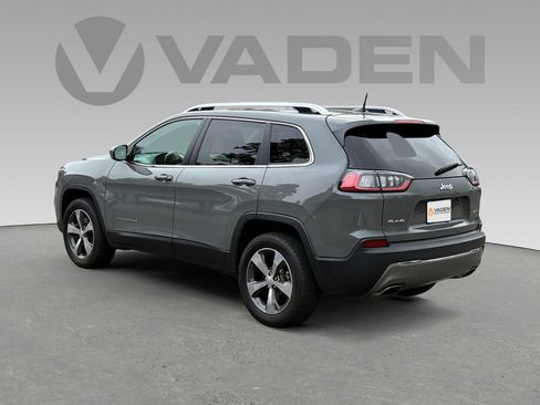Used 2020 Jeep Cherokee Limited image 24