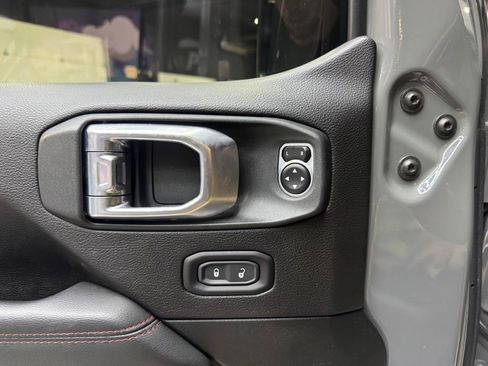 Used 2019 Jeep Wrangler Unlimited Rubicon AWD/4WD image 43