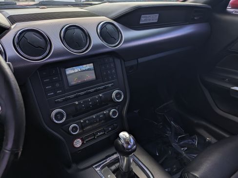 Used 2015 Ford Mustang GT image 25