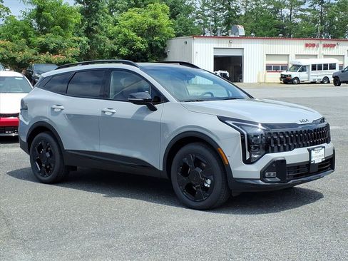 New 2026 Kia Sportage X-Line w/ X-Line Technology Package AWD/4WD image 2