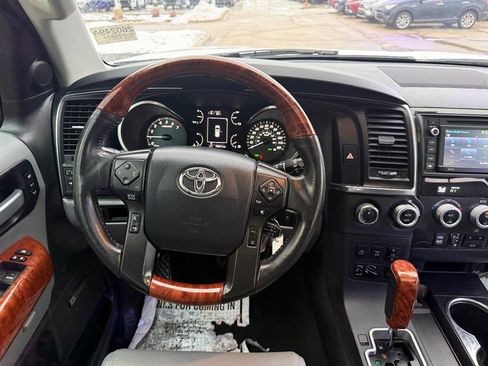 Used 2019 Toyota Sequoia Platinum image 15