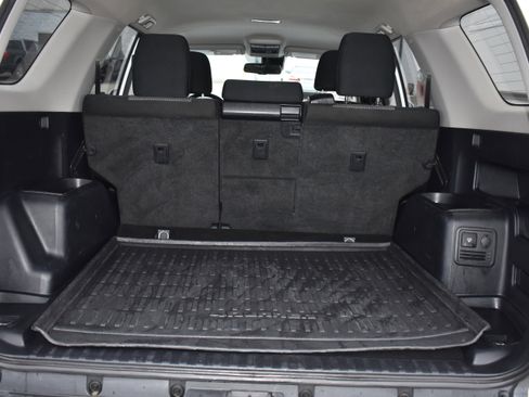 Used 2022 Toyota 4Runner SR5 image 32