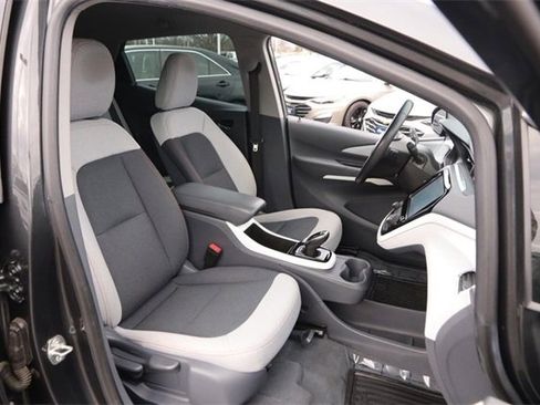 Used 2020 Chevrolet Bolt LT image 23