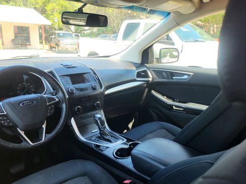 Used 2017 Ford Edge SEL AWD/4WD image 40