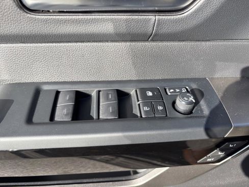 Certified 2025 Toyota Sequoia Limited image 22