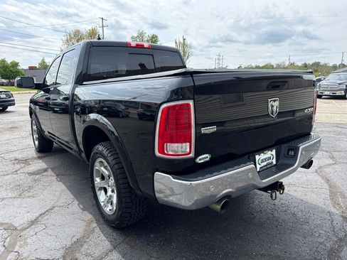 Used 2014 RAM 1500 Laramie w/ Convenience Group AWD/4WD image 3