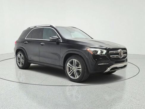 Used 2022 Mercedes-Benz GLE 450 4MATIC image 3