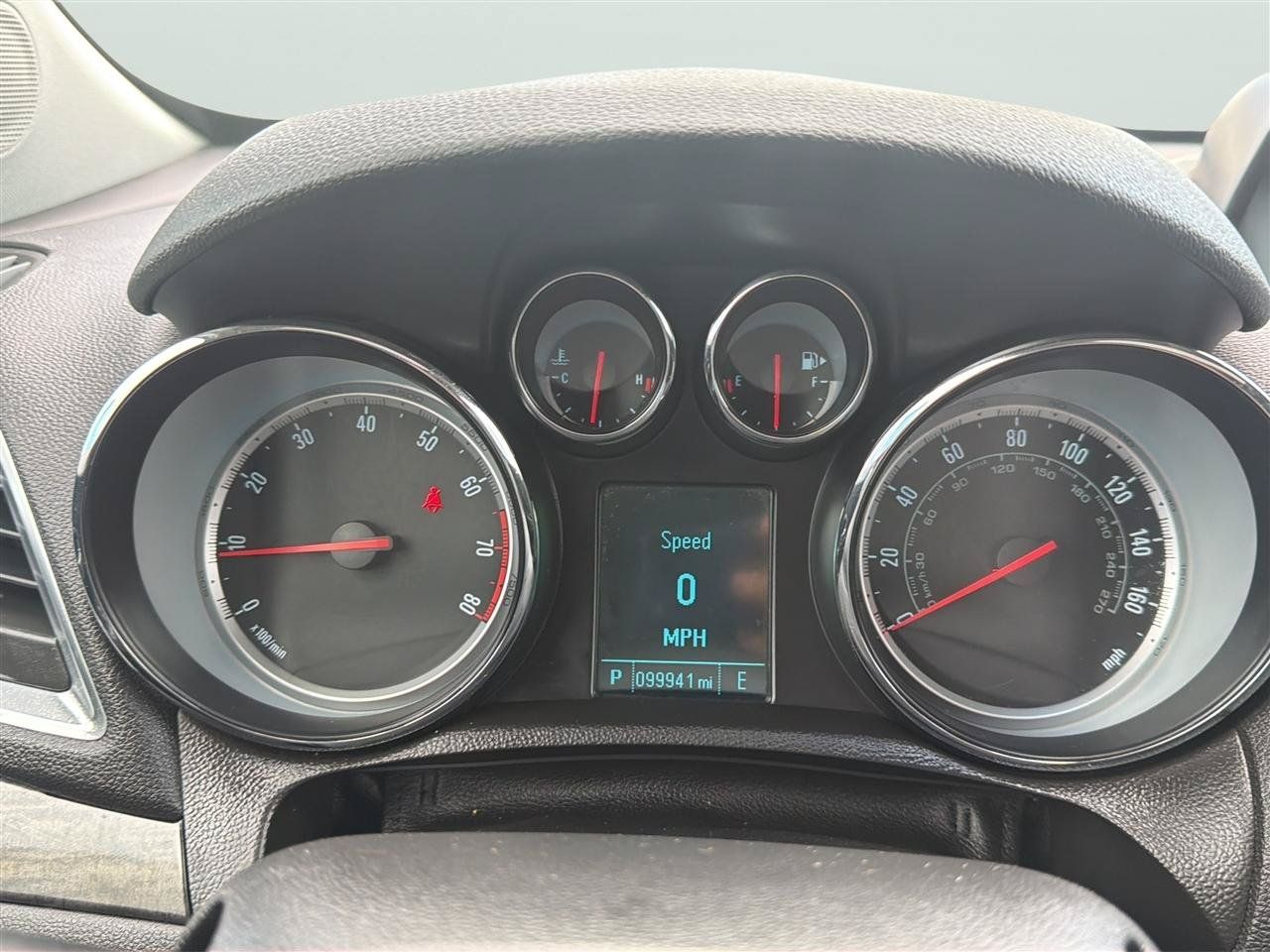 Used 2015 Buick Encore Convenience AWD/4WD image 22