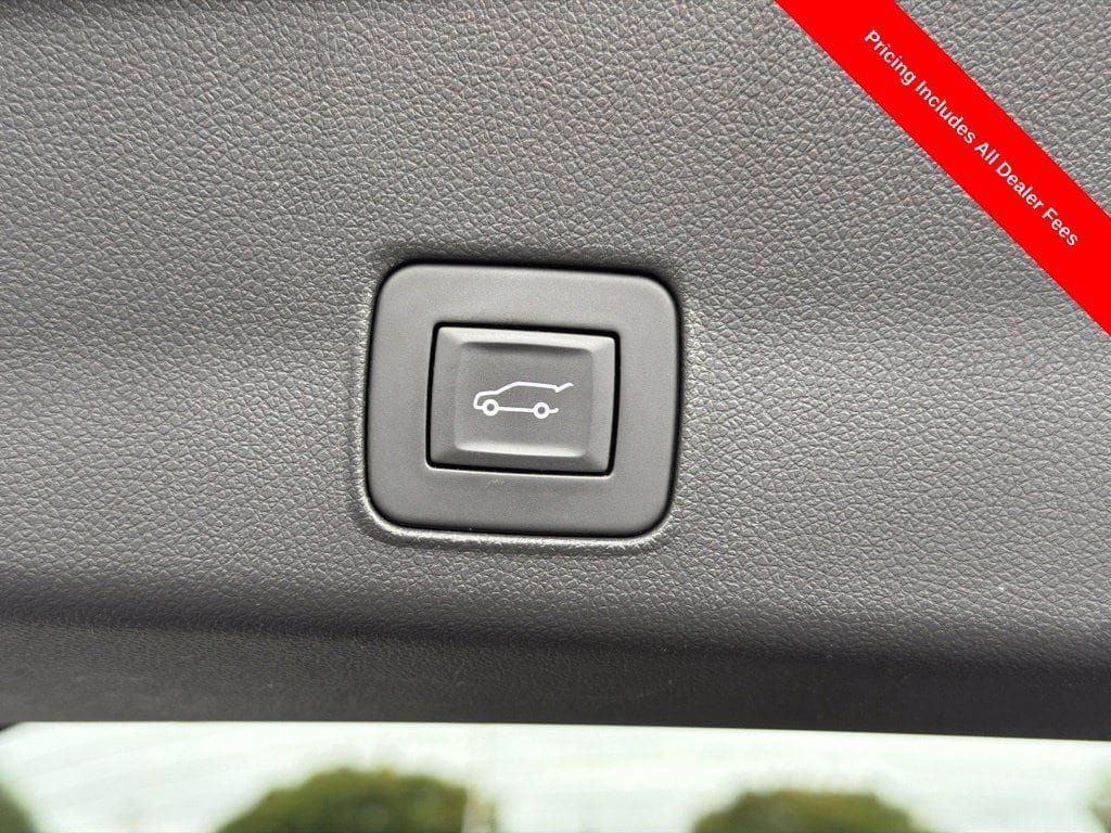 Used 2024 Chevrolet TrailBlazer ACTIV w/ Convenience Package FWD image 38