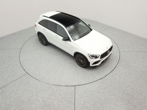 Used 2022 Mercedes-Benz GLC 43 AMG 4MATIC w/ Driver Assistance Package image 11