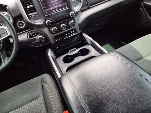 Used 2019 RAM 1500 Big Horn AWD/4WD image 10