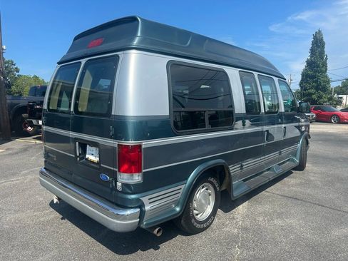 Used 1997 Ford E-150 and Econoline 150 image 3