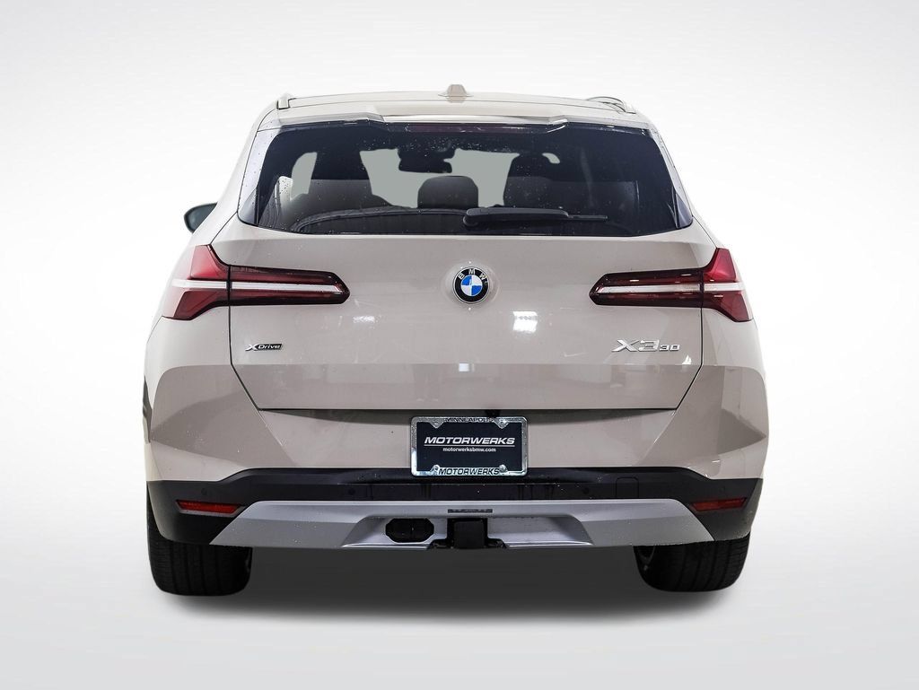 Used 2026 BMW X3 xDrive30i w/ Convenience Package AWD/4WD image 4