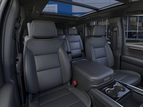 New 2025 Chevrolet Tahoe Premier image 16