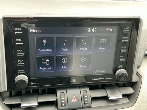 Used 2021 Toyota RAV4 Limited AWD/4WD image 18