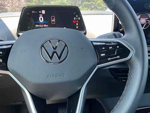 New 2026 Volkswagen ID.4 Pro AWD/4WD image 20