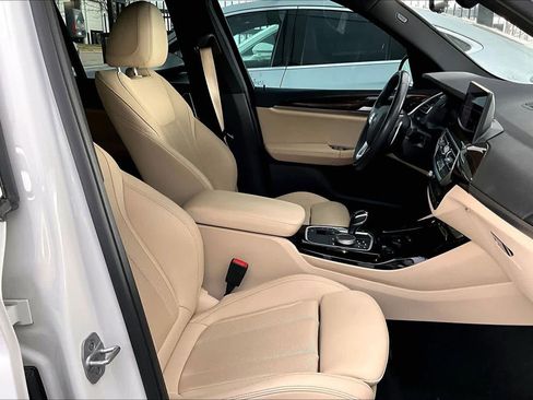 Used 2022 BMW X3 sDrive30i w/ Convenience Package image 9