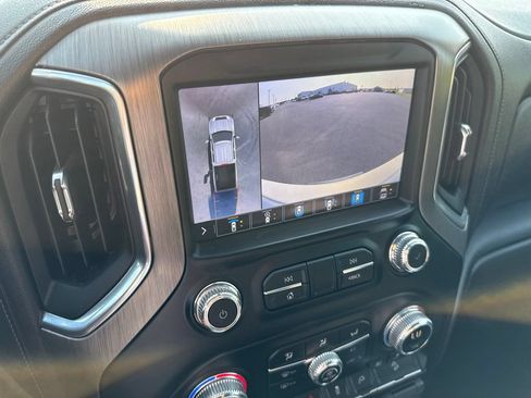 Used 2023 GMC Sierra 3500 Denali w/ Technology Package AWD/4WD image 36