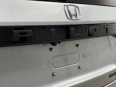 New 2026 Honda Pilot Black Edition image 7