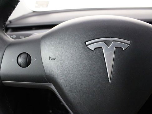 Used 2020 Tesla Model 3 Long Range image 22