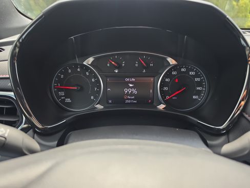 Used 2024 Chevrolet Equinox RS w/ RS Leather Package FWD image 26