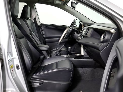 Used 2014 Toyota RAV4 Limited image 40