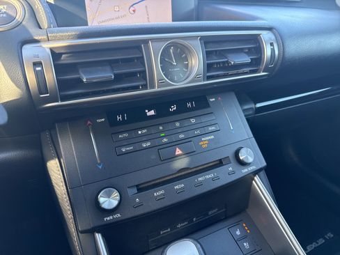 Used 2015 Lexus IS 250 image 20