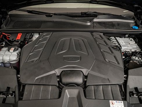 Certified 2024 Porsche Cayenne Turbo GT image 52