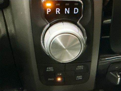 Used 2014 RAM 1500 Sport w/ Convenience Group image 17