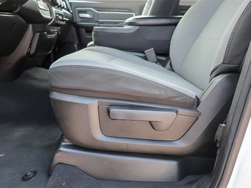 Used 2022 RAM 2500 Big Horn image 17