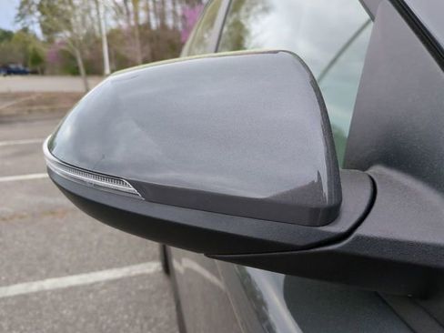 Used 2025 Hyundai Kona SEL image 12