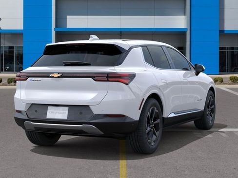 New 2025 Chevrolet Equinox EV LT FWD image 4