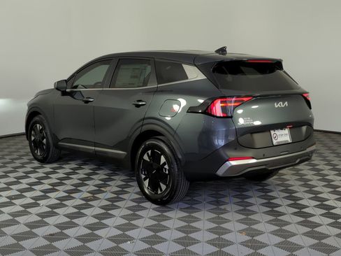 New 2026 Kia Sportage LX image 5