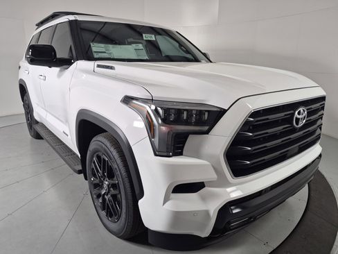New 2026 Toyota Sequoia 4WD image 6